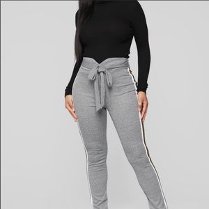 Like clock work plaid pants - grey